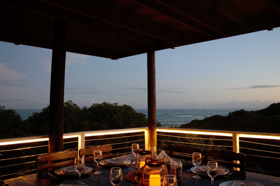 5 Bedroom Property for Sale in Paradise Beach Eastern Cape